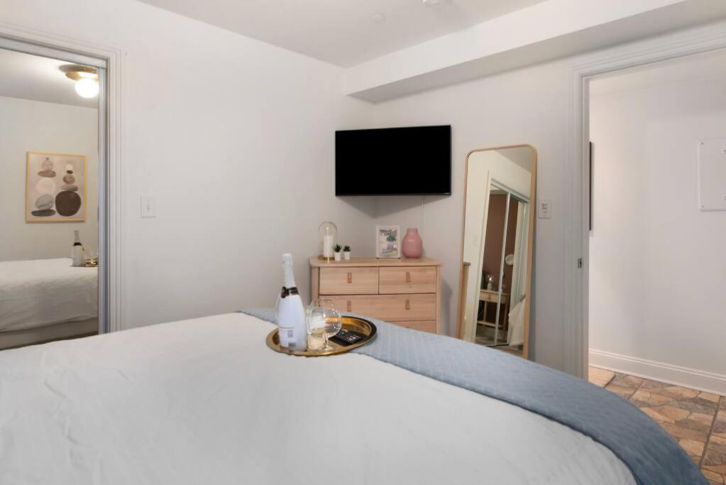 Upscale 2Br Apartment With Patio Washington Luaran gambar